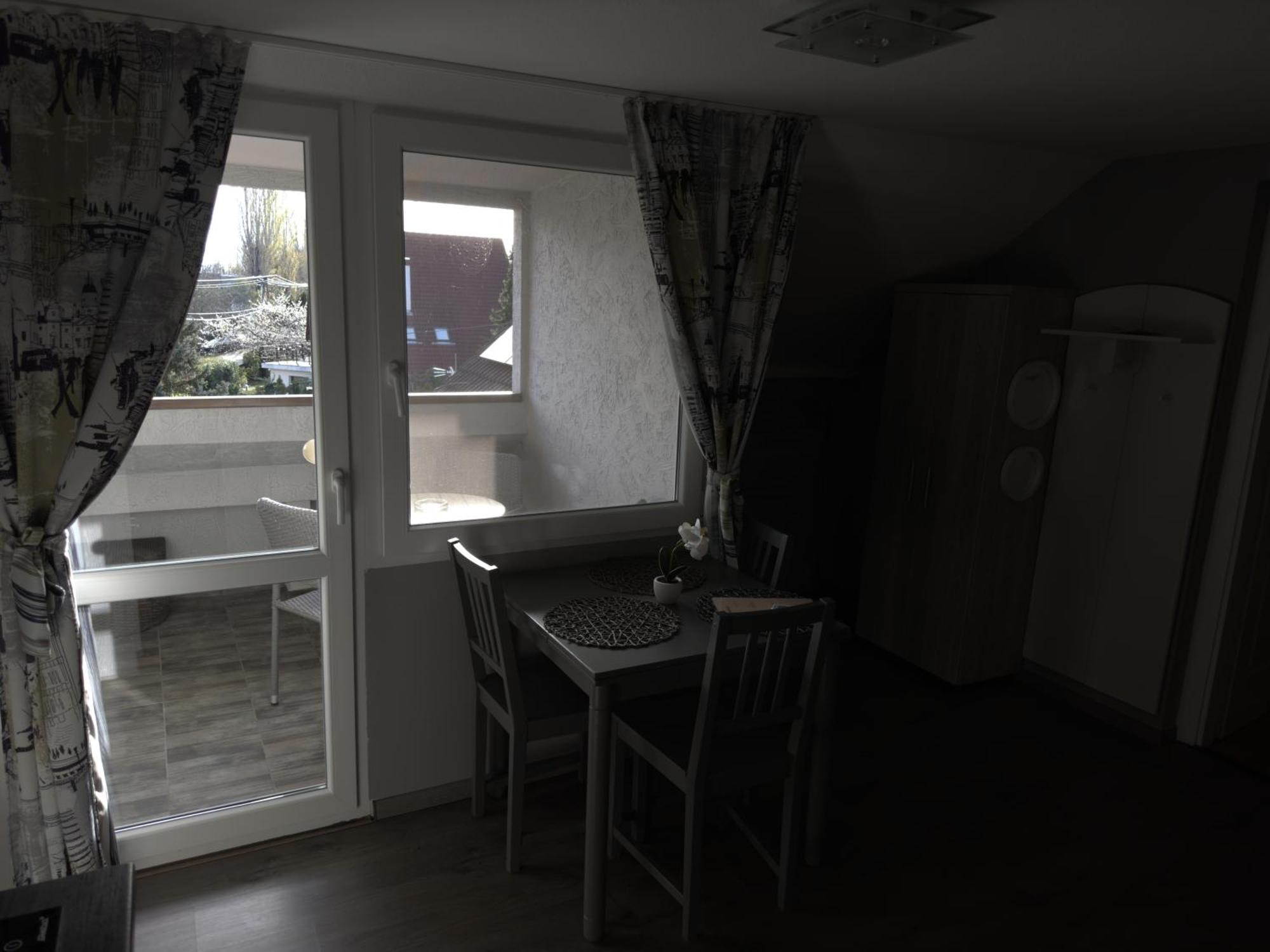 Rozsa Apartman Alsoors Room photo