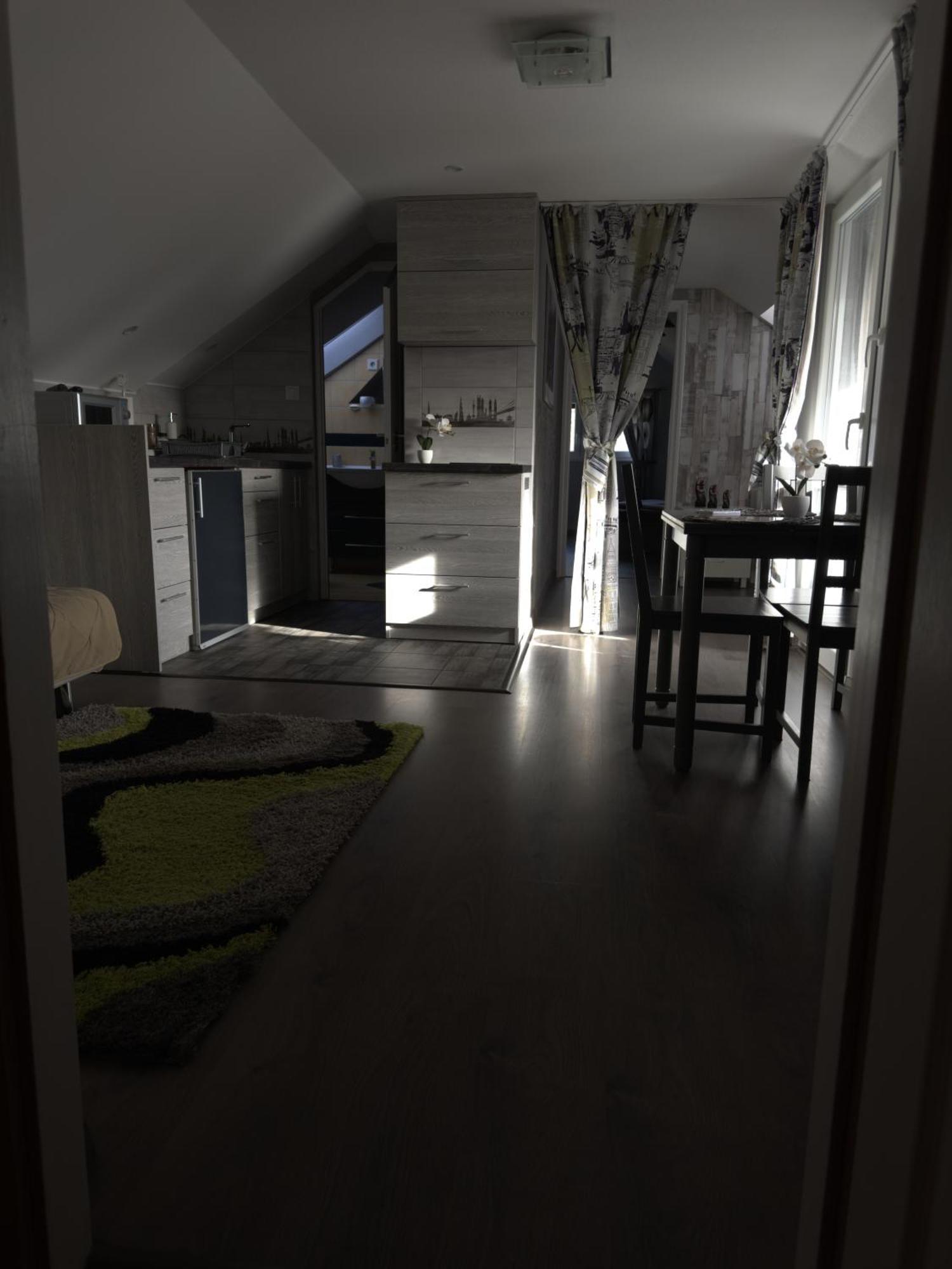 Rozsa Apartman Alsoors Room photo